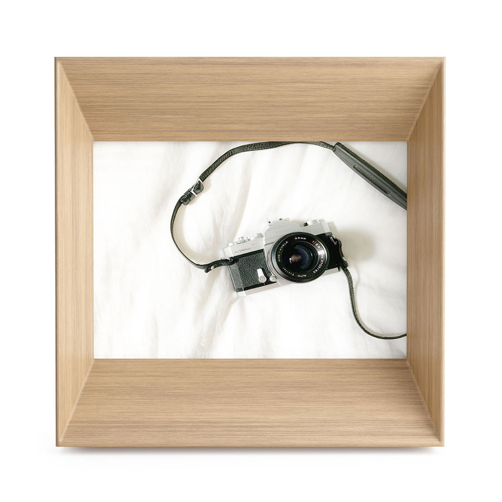 UMBRA Lookout Photo Frame, 5" x 7", M, Natural