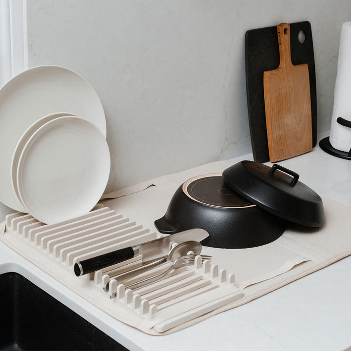 UMBRA UDry Dishrack with Drying Mat, Linen