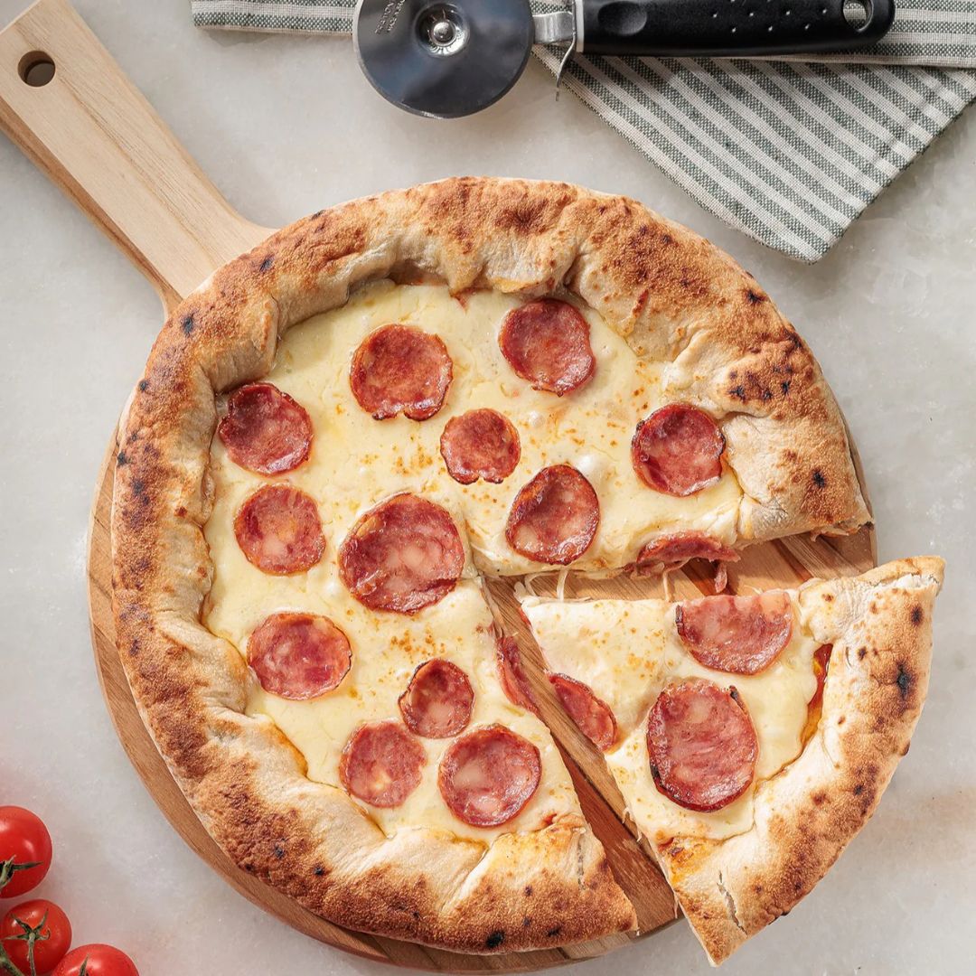 Tramontina Cutting and Serving Board with Handle (L40xW30xH1.8cm)