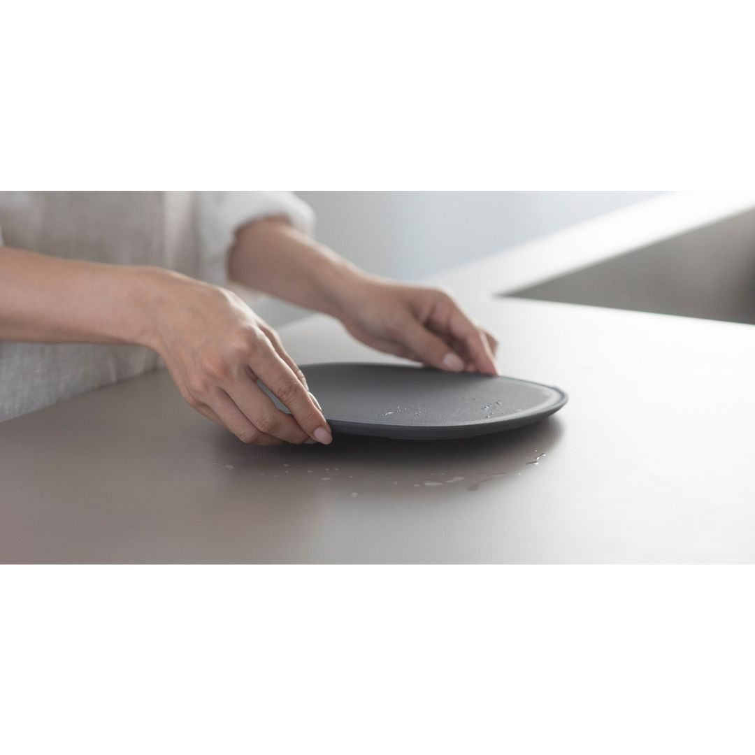 Marna Slip-resistant Cutting Board