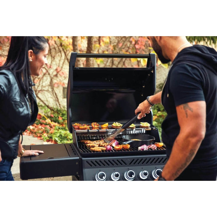 Napoleon Phantom Prestige Gas Grill