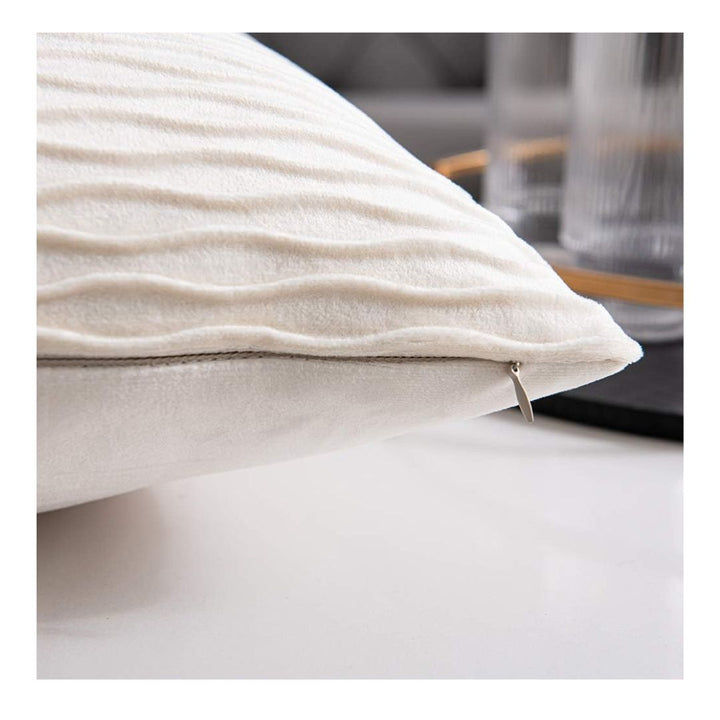 Rapee Pleats Velvet Foil Solid Oblong Cover