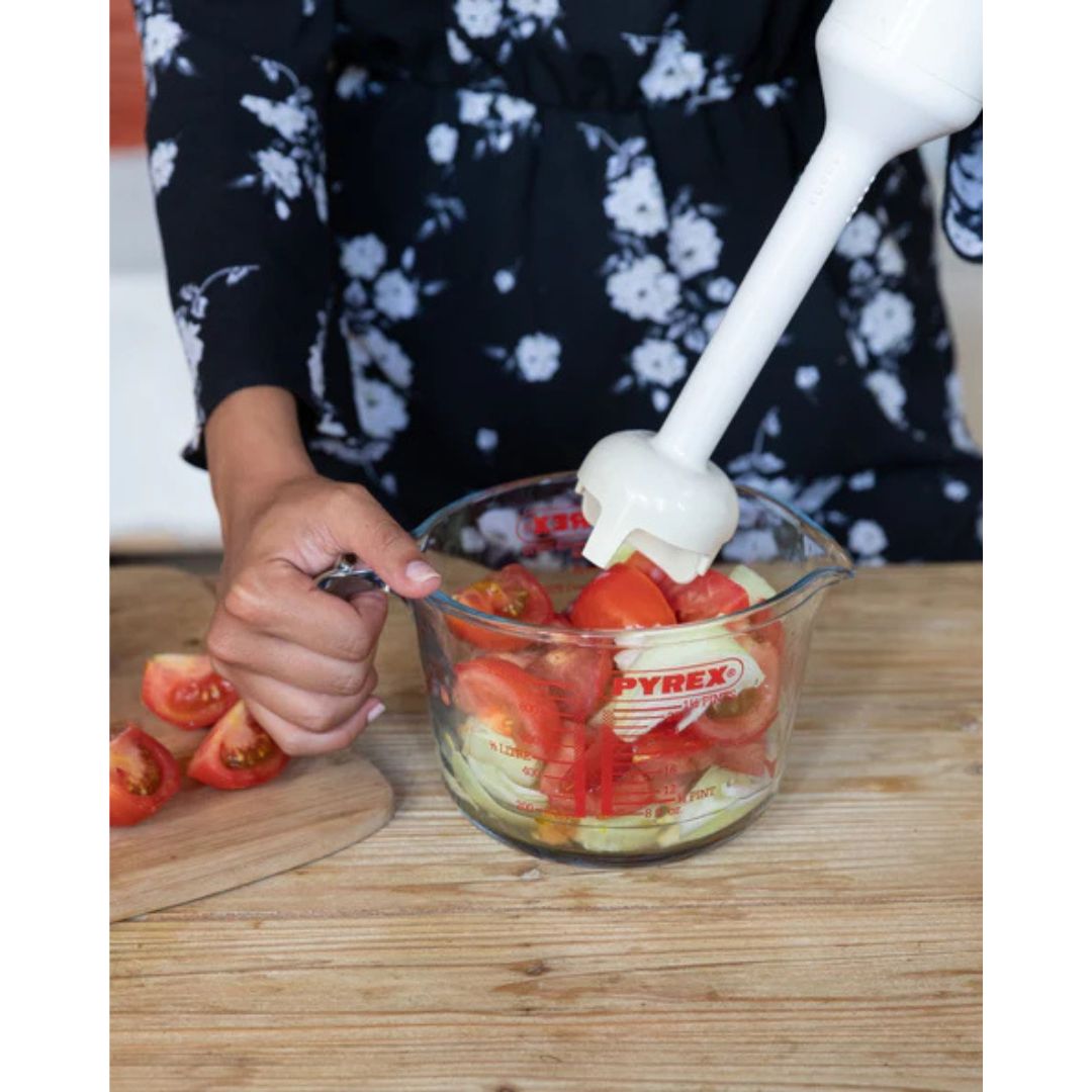 Pyrex Heat-Resistant Glass Measuring Cup