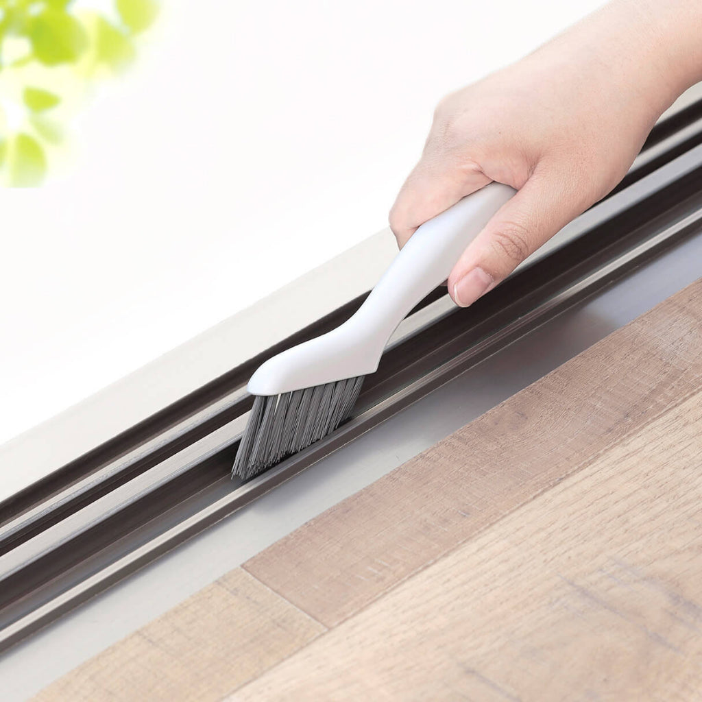 Marna Window Track Cleaning Brush With Scraper (56x203x21mm)