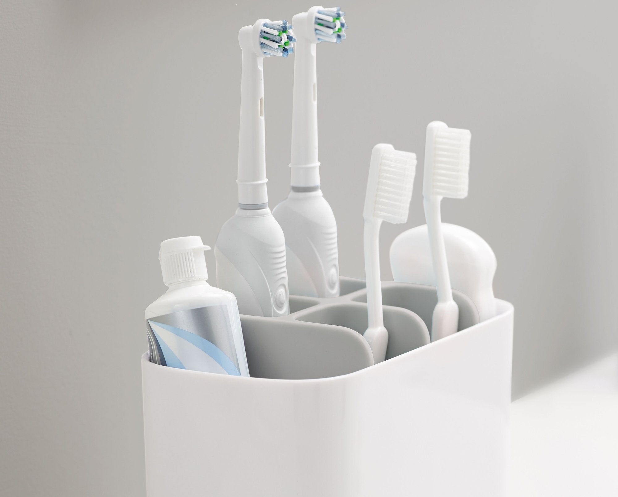 Joseph Joseph EasyStore Large Toothbrush Holder 2