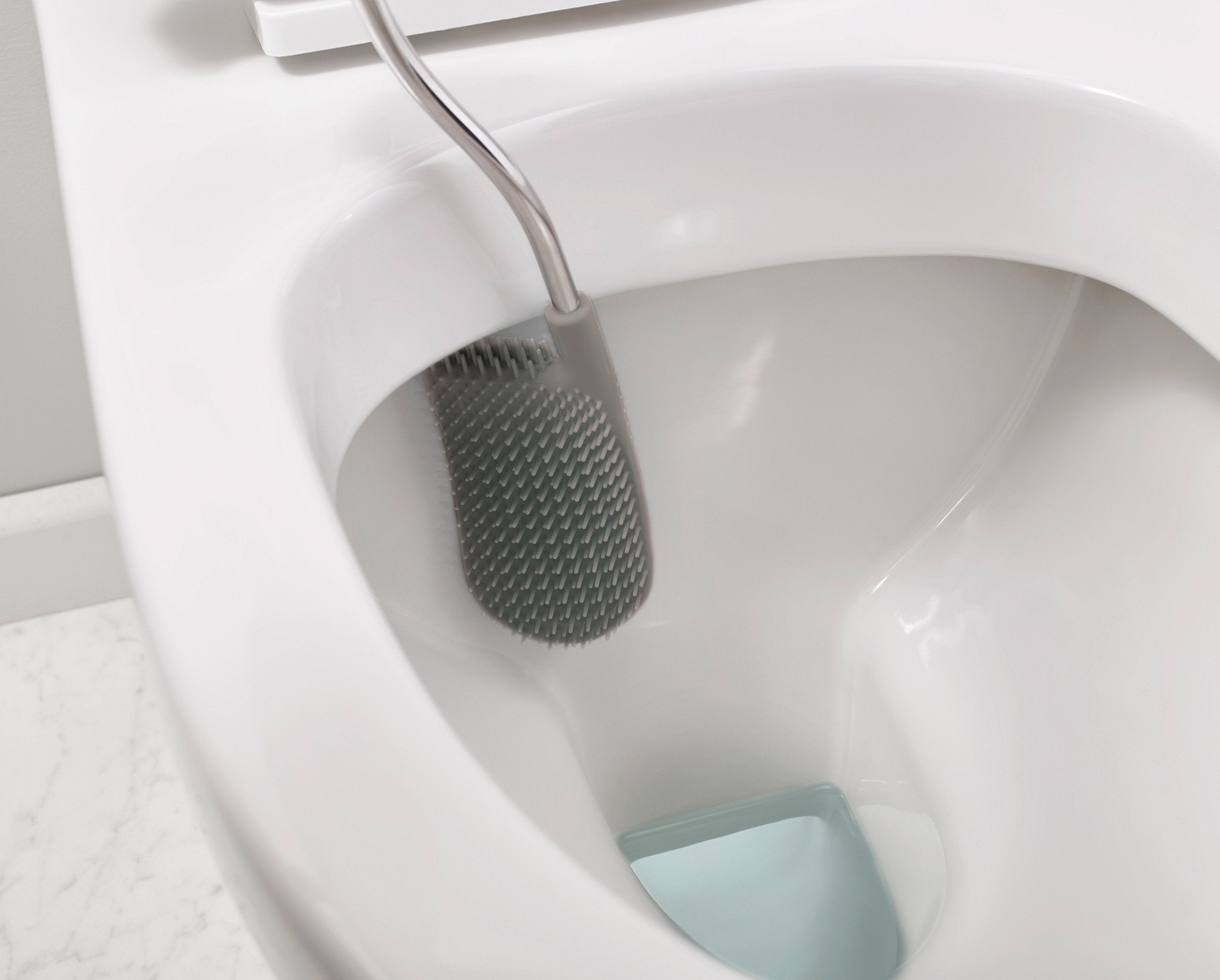 Joseph Joseph Flex Steel Toilet Brush 3