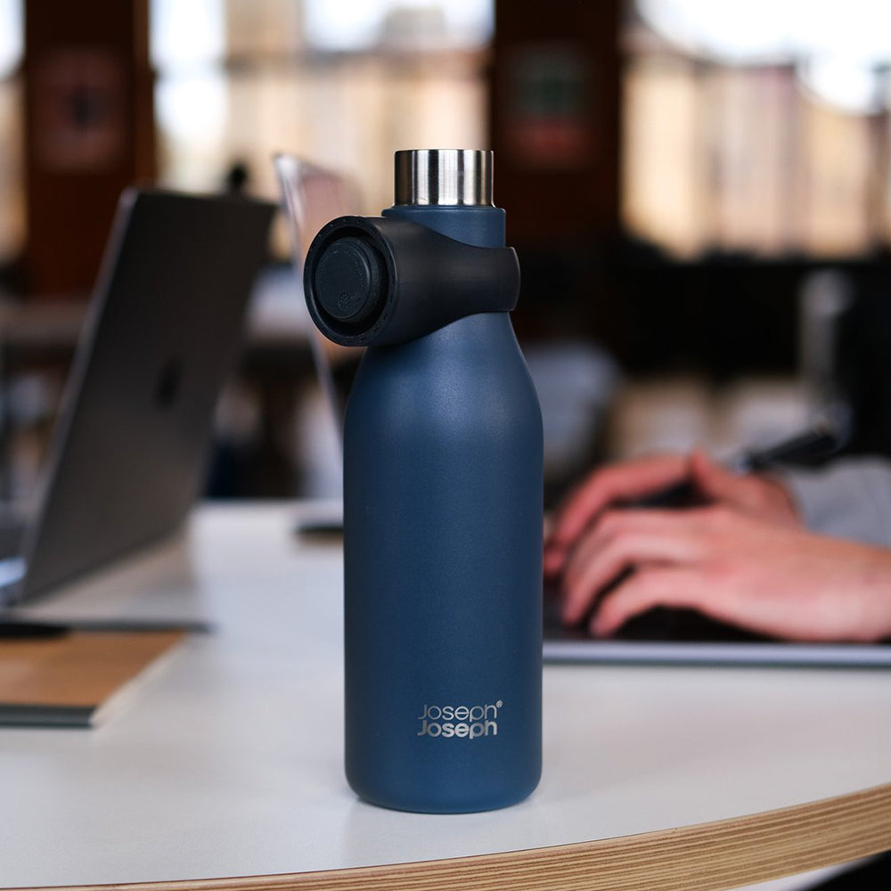 Botol Air Tertebat Vakum Keluli Tahan Karat Joseph Joseph Loop 500ml (Biru)
