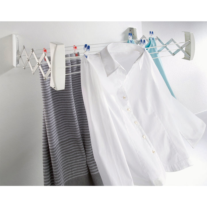 Wall Dryer Teleclip with clothes