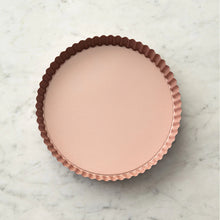 Load image into Gallery viewer, WILTSHIRE Rose Gold Elegant Quiche Pan 24cm
