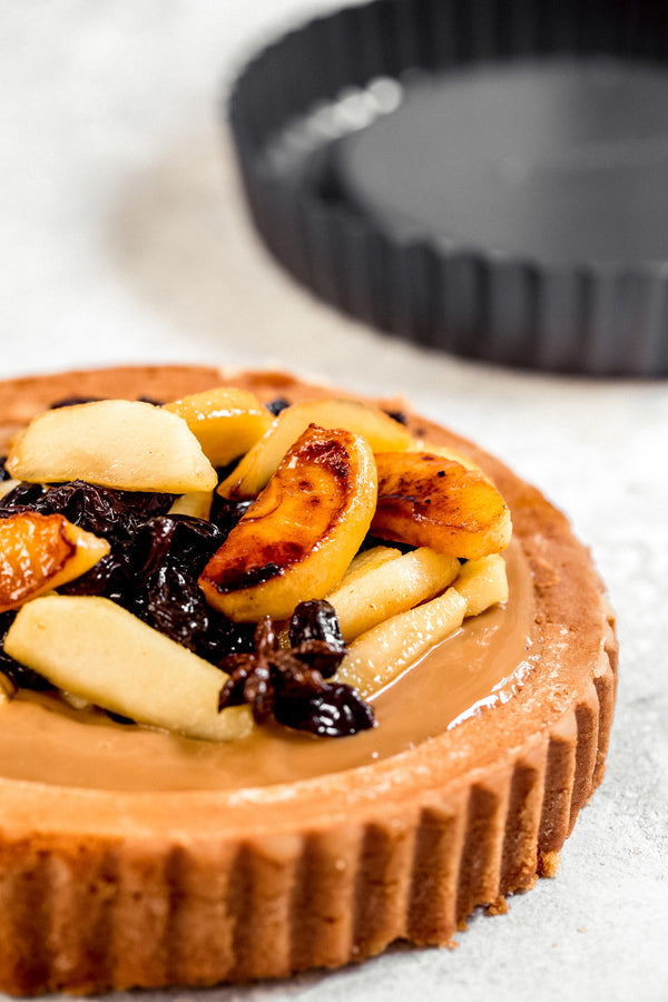 MASTERCLASS Non Stick 8Inch Raised Fluted Flan Tin