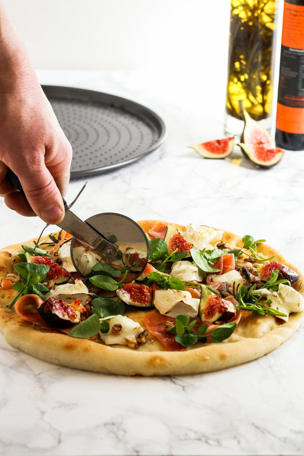 MASTERCLASS Crusty Bake Nonstick Pizza Crisper32Cm