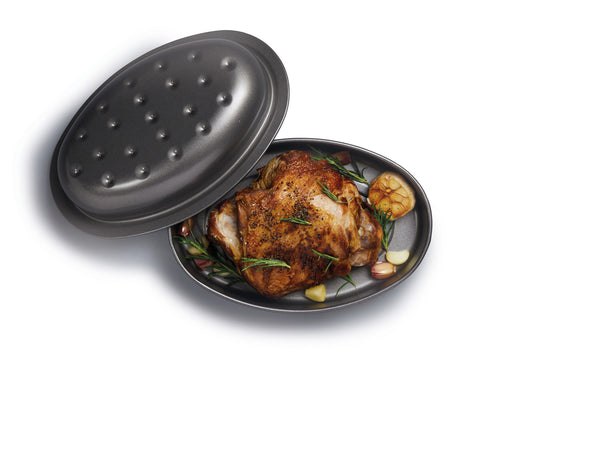 MASTERCLASS Covered Roasting Pan 27X21X10Cm - Non-Stick Carbon Steel
